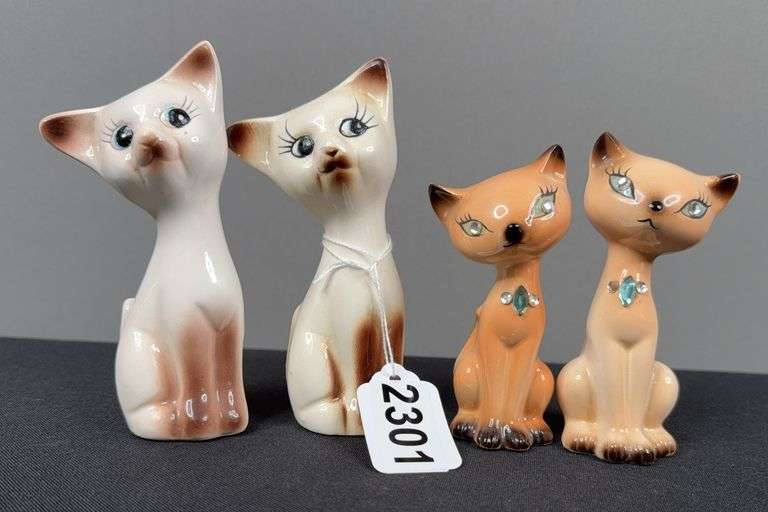 MCM Siamese Cat Salt & Pepper Shakers image