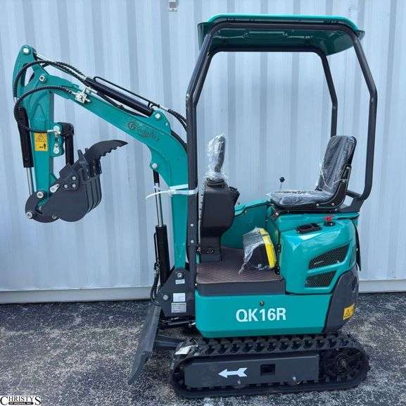 QK16R Mini Excavator image