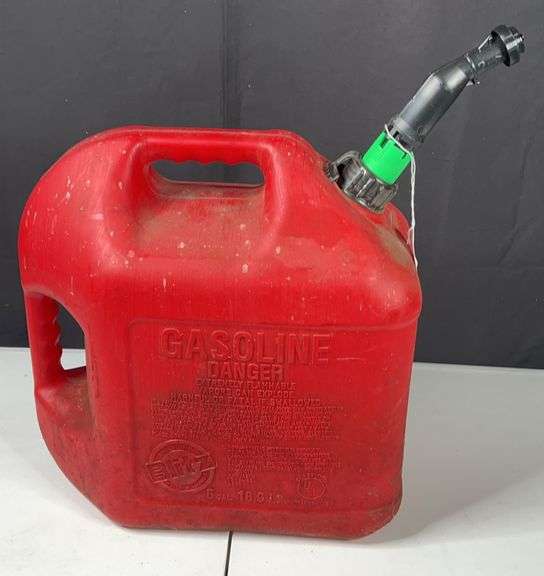 5 Gallon Gas Can image