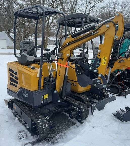 MX20R Mini Excavator image