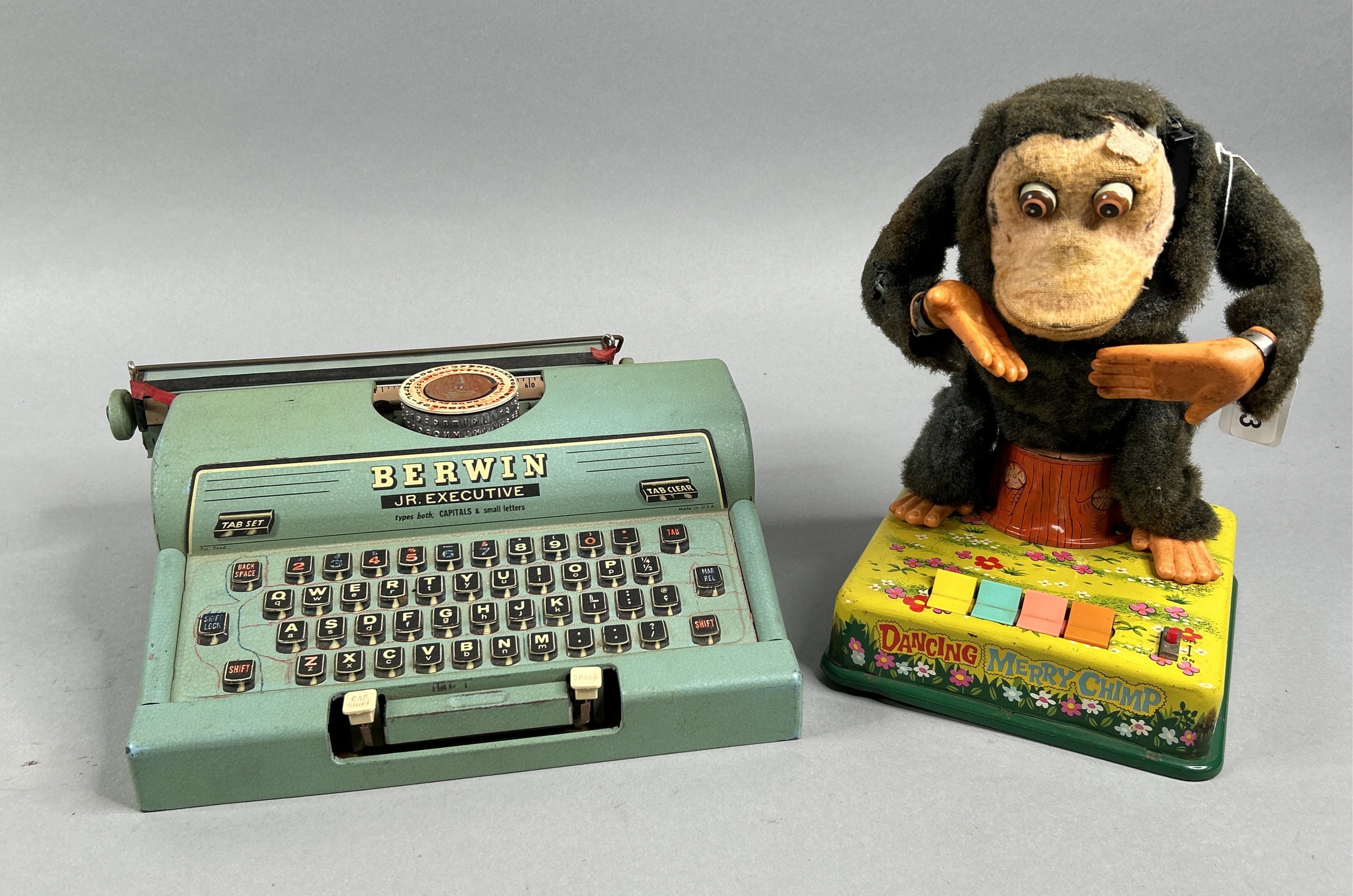 Lynn Smith Collection Auction #4 featured photo 293