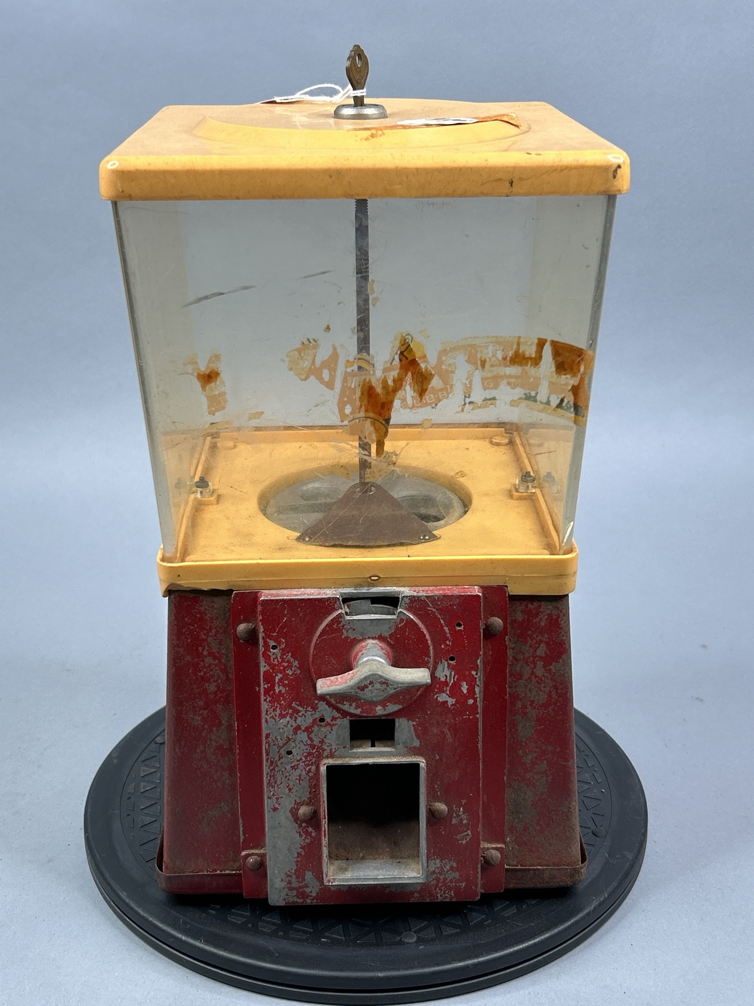 Lynn Smith Collection Auction #4 featured photo 260