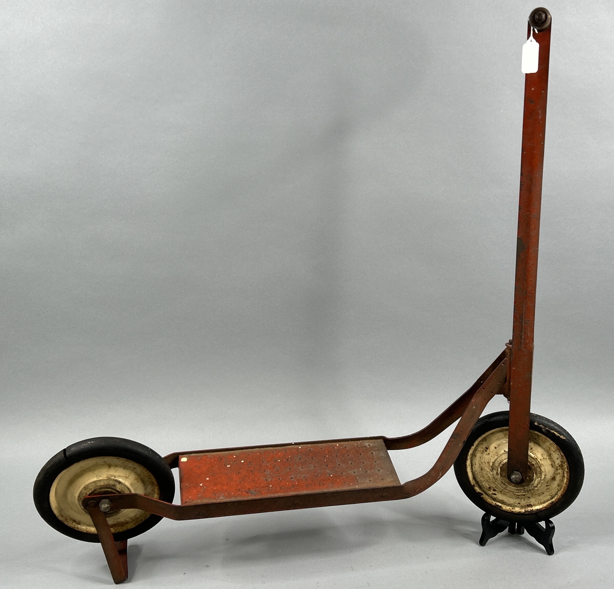 Lynn Smith Collection Auction #4 featured photo 110