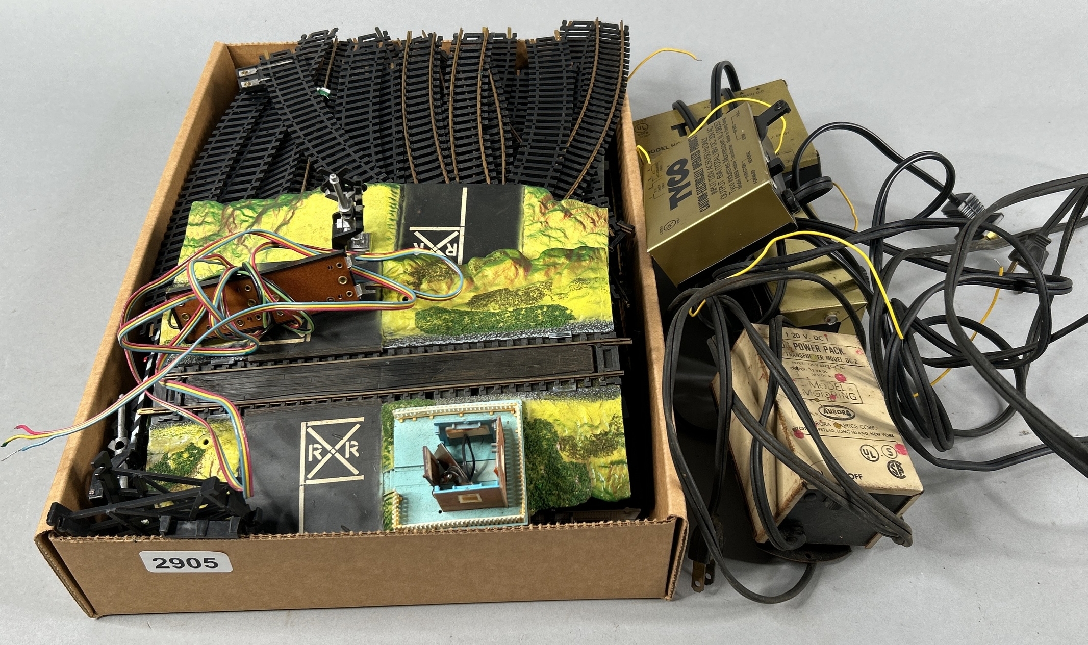 Lynn Smith Collection Auction #4 featured photo 275