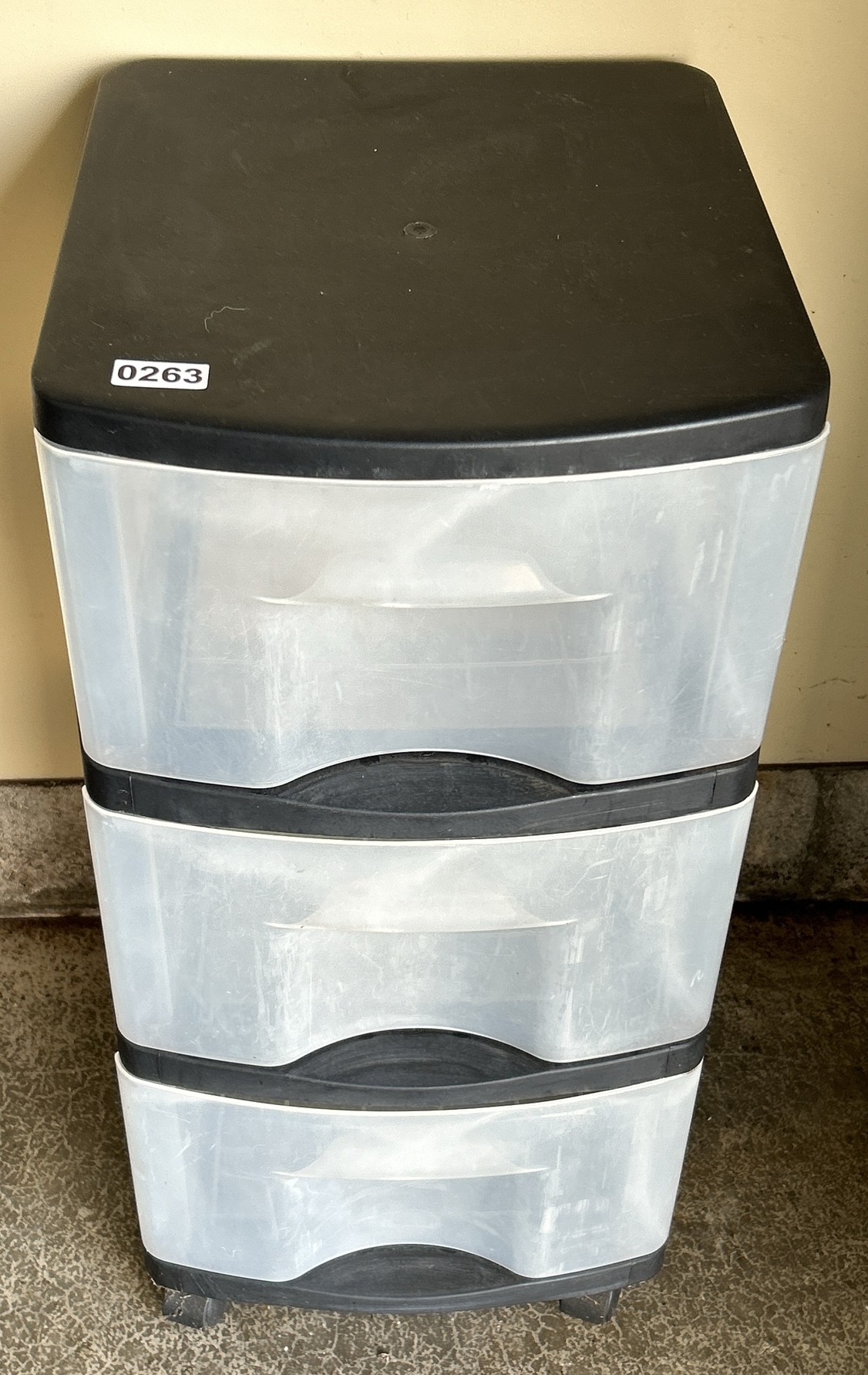 Lot image 1