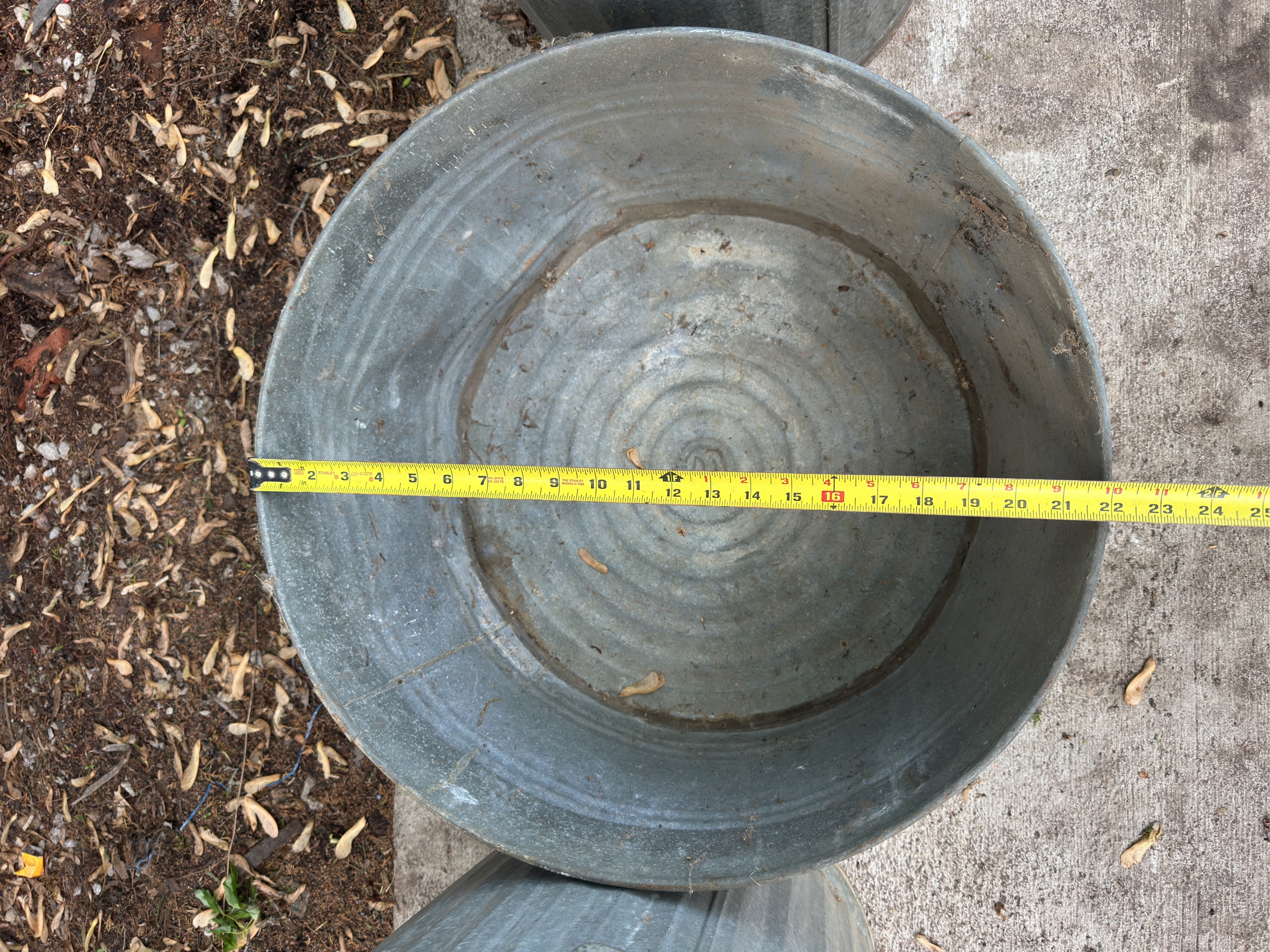 Lot image 2