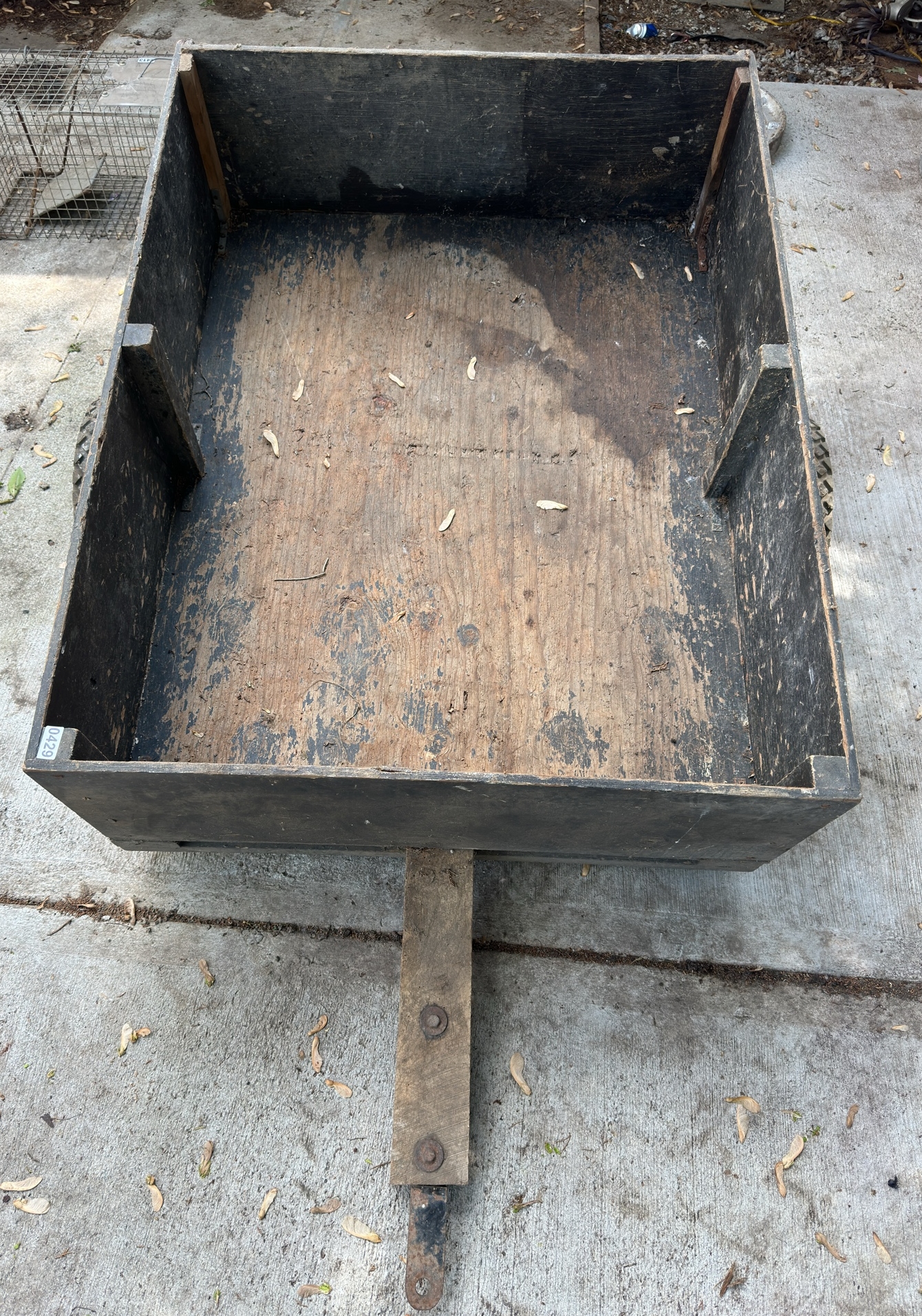 Lot image 2