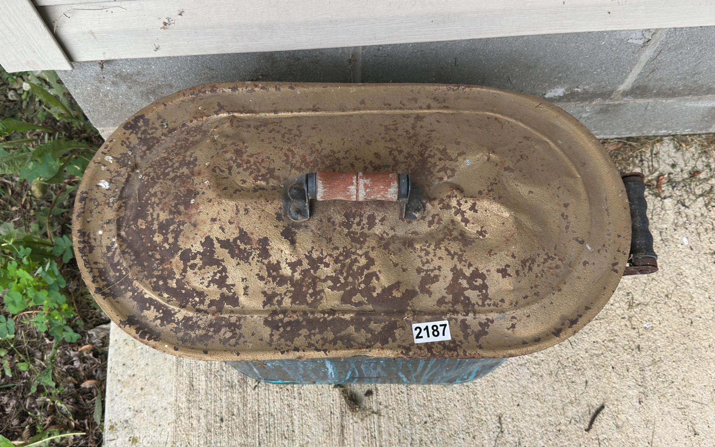 Lot image 2