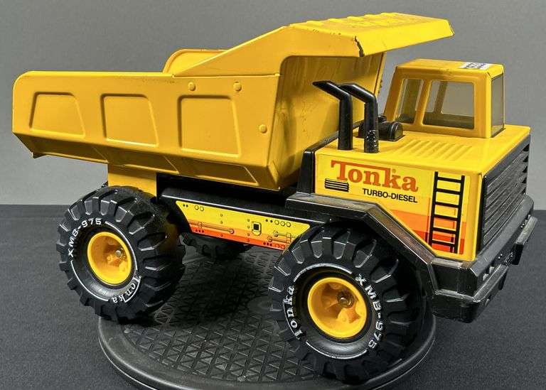 Tonka Dump Truck