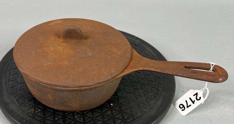 WagnerWare Sauce Pan With Lid image