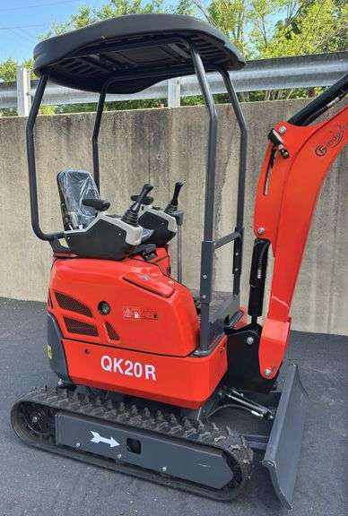 CFG Industrial Mini Excavator Model QK20R