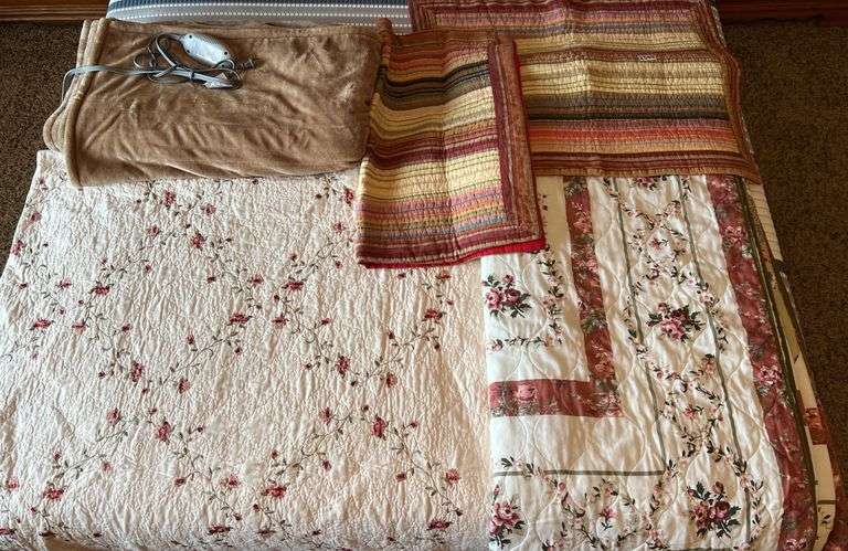 Assortment of Quilts & Blankets