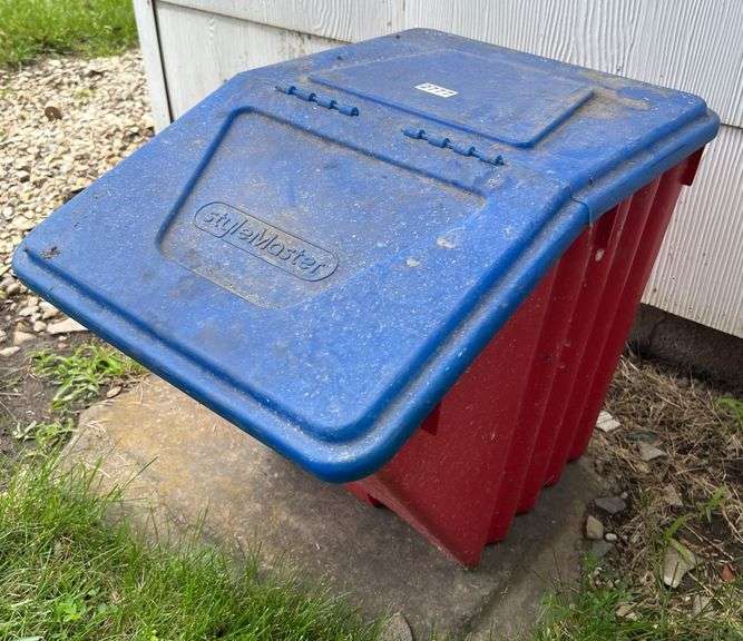 Storage Container