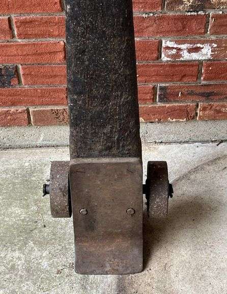 Material Dolley