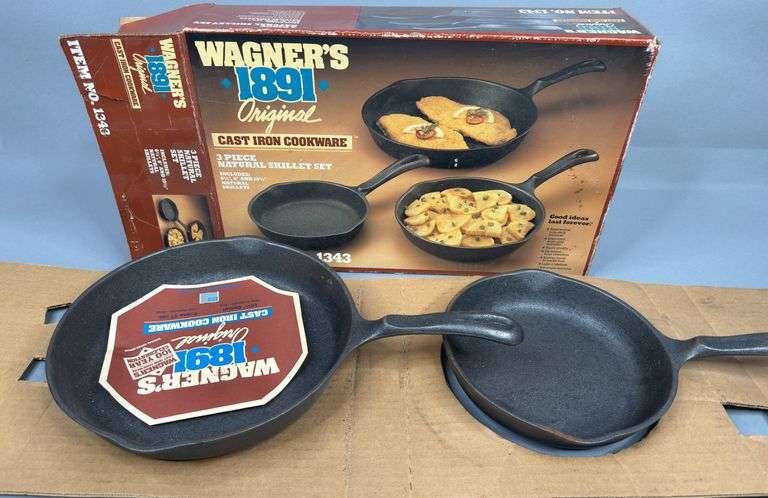 Wagner’s 1891 Original Cast Iron Cookware & Box (2 Skillets) image