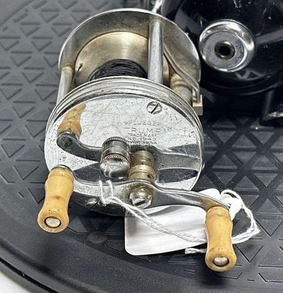 Pflueger TRUMP No.1943, Bache Brown Mastereel, & Johnson Commander 150 Reels