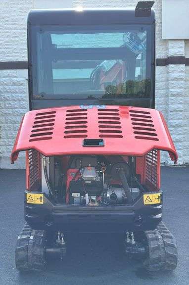 CFG Industrial Mini Excavator Model QNT50R