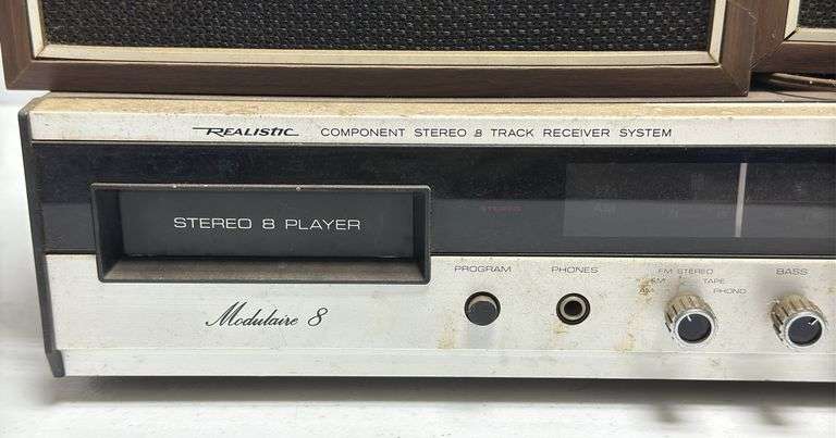 Realistic Modulaire 8 Stereo & Speakers