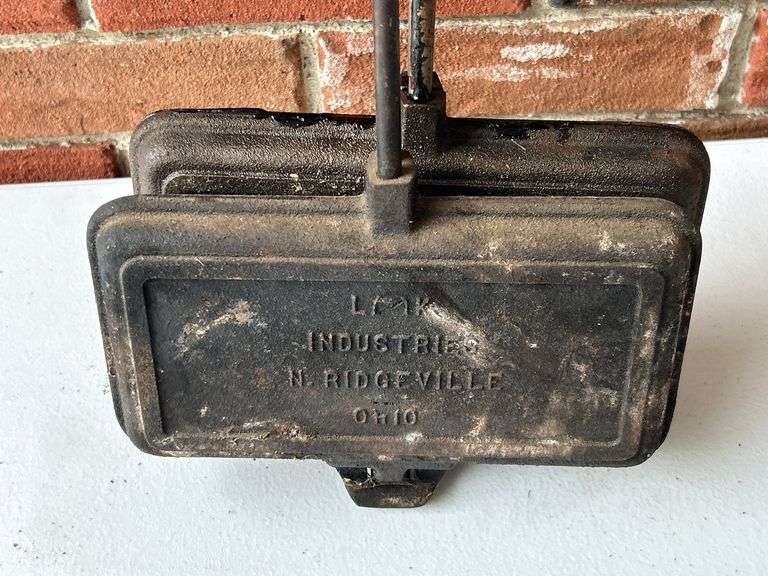 Cast Iron Pie Irons