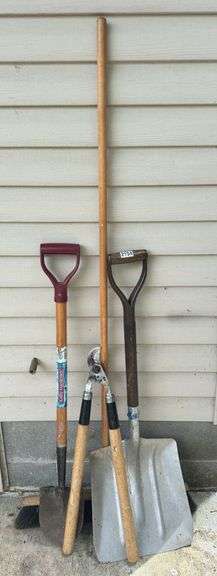 Shovels & Lopper