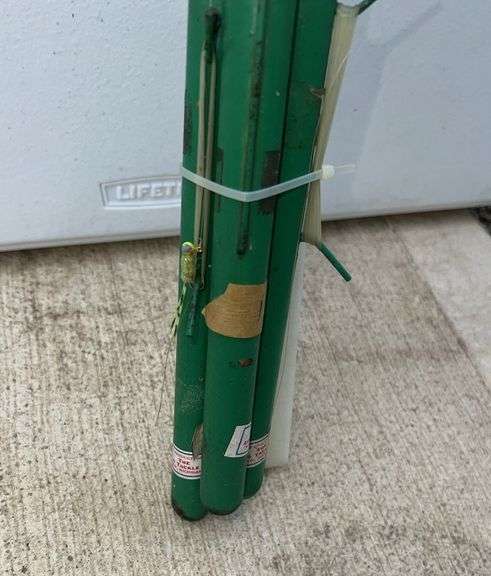 Ice Fishing Rods & Ice Scoop