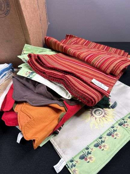Miscellaneous Kitchen Rags, Table Runners, Kitchen Towels, Etc.