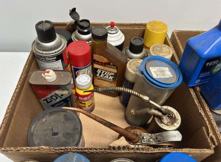 Assorted Spray Cans & Oils