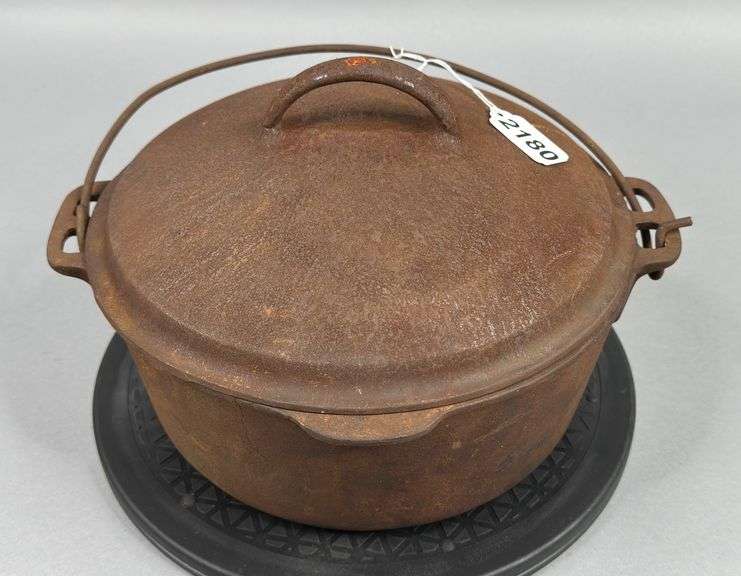 “Made In USA” Cast Iron Pot with Lid image