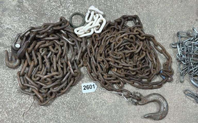 Assortment of Chain