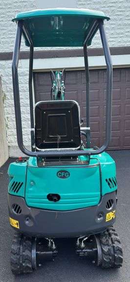 CFG Industrial Mini Excavator Model QK16R