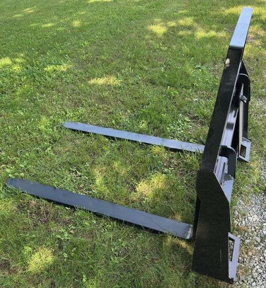 Mower King SA Pallet Forks