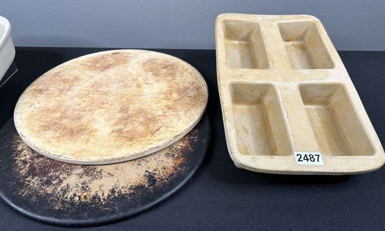 Pampered Chef Casserole Pan & Bread Loaf Pan