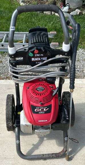 Black Max Power Washer w Honda Engine