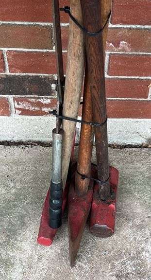 Splitting Maul, Hedge Trimmers & Pickaxe