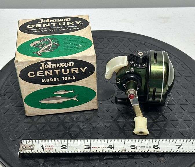 Johnson Century Model 100-A Reel