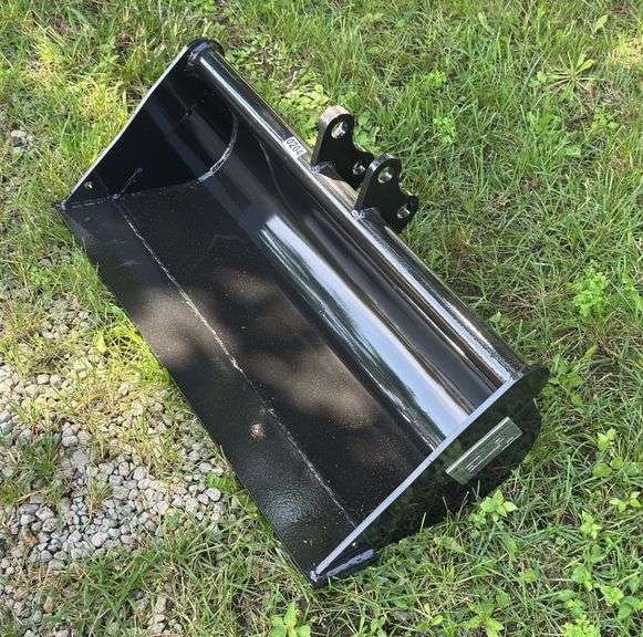 Mini Excavator Wide Bucket