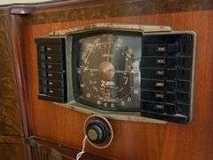 Zenith Radio Model No. 10S669