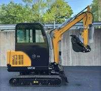 CFG Industrial Diesel Mini Excavator Model QNT30