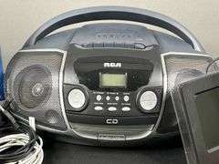 RCA Radio, Smartparts Digital Picture Frame & Miscellaneous Chords