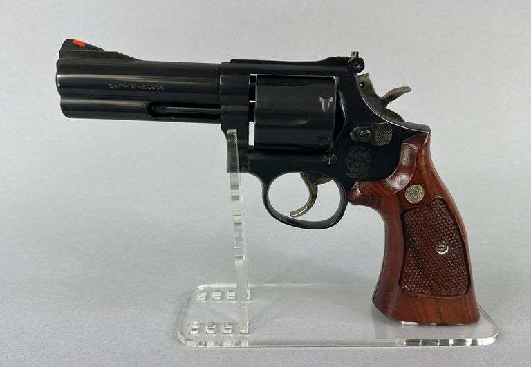 Smith & Wesson  .357 Magnum  686-3  BBU2697 Smith & Wesson  .357 Magnum  686-3  BBU2697
