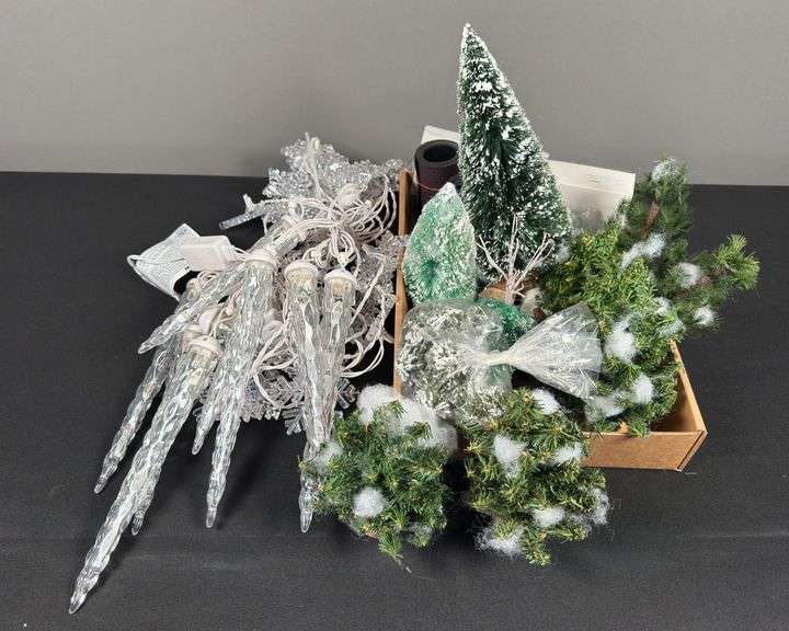 Icicle Christmas Lights & Assorted Holiday Decor