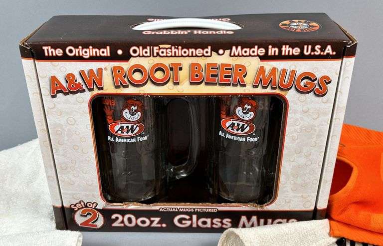 A & W Root Beer Golf Theme
