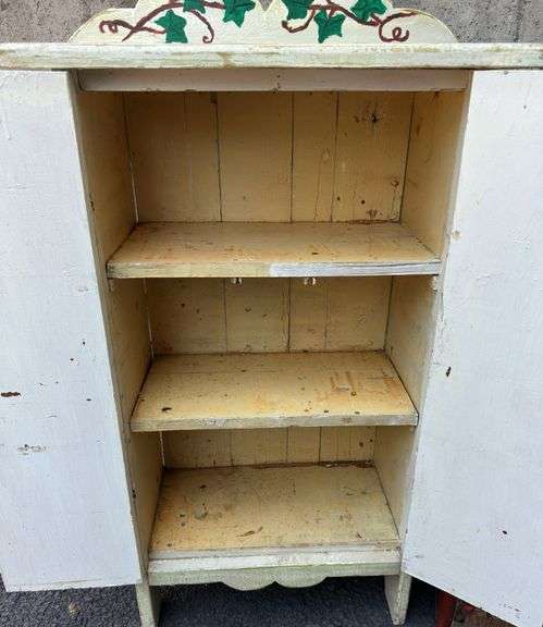Decorative Kitchen Cabinets