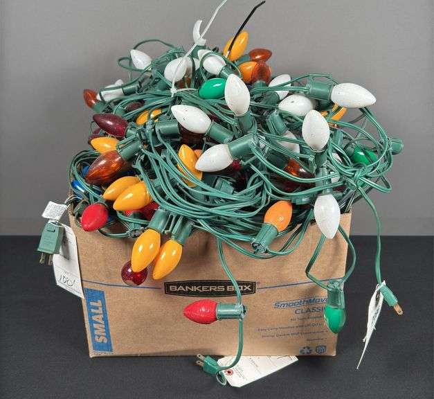 200+ FT of Retro Christmas Lights
