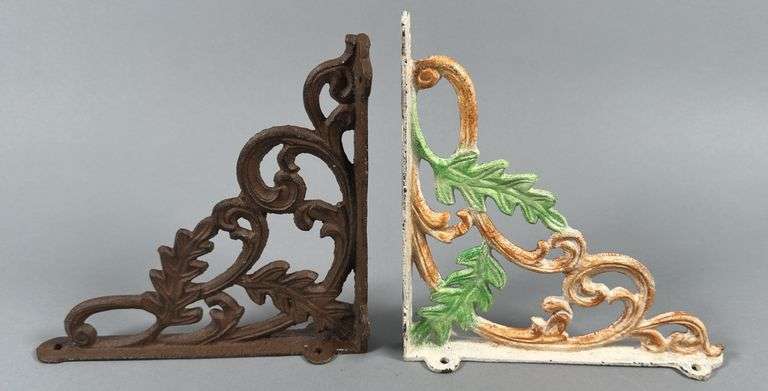 Cast Iron Shelf Bracket image