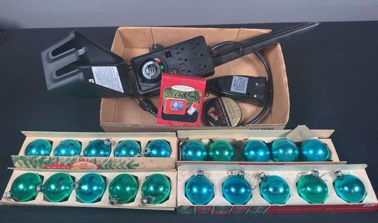 Vintage Christmas Ornaments & Outdoor Timer Plug