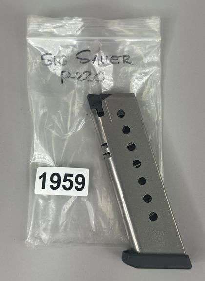 Sig Sauer P-220 .45 Ammo Clip