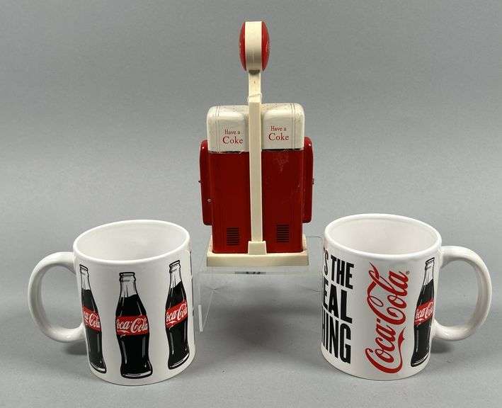 Coca-Cola Mugs & Salt & Pepper Shaker image
