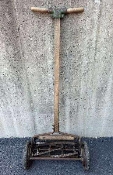PQ Manual Reel Mower