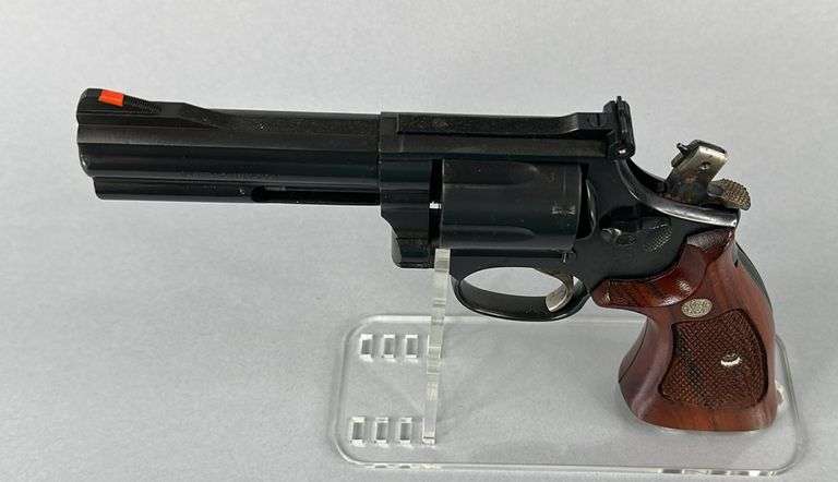 Smith & Wesson  .357 Magnum  686-3  BBU2697 Smith & Wesson  .357 Magnum  686-3  BBU2697